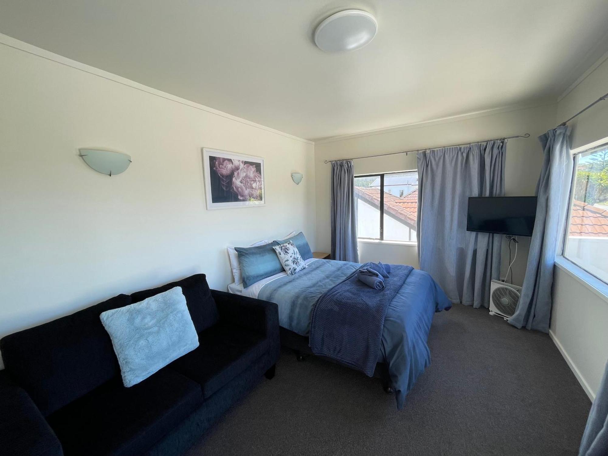 Summer Gasthof Orewa