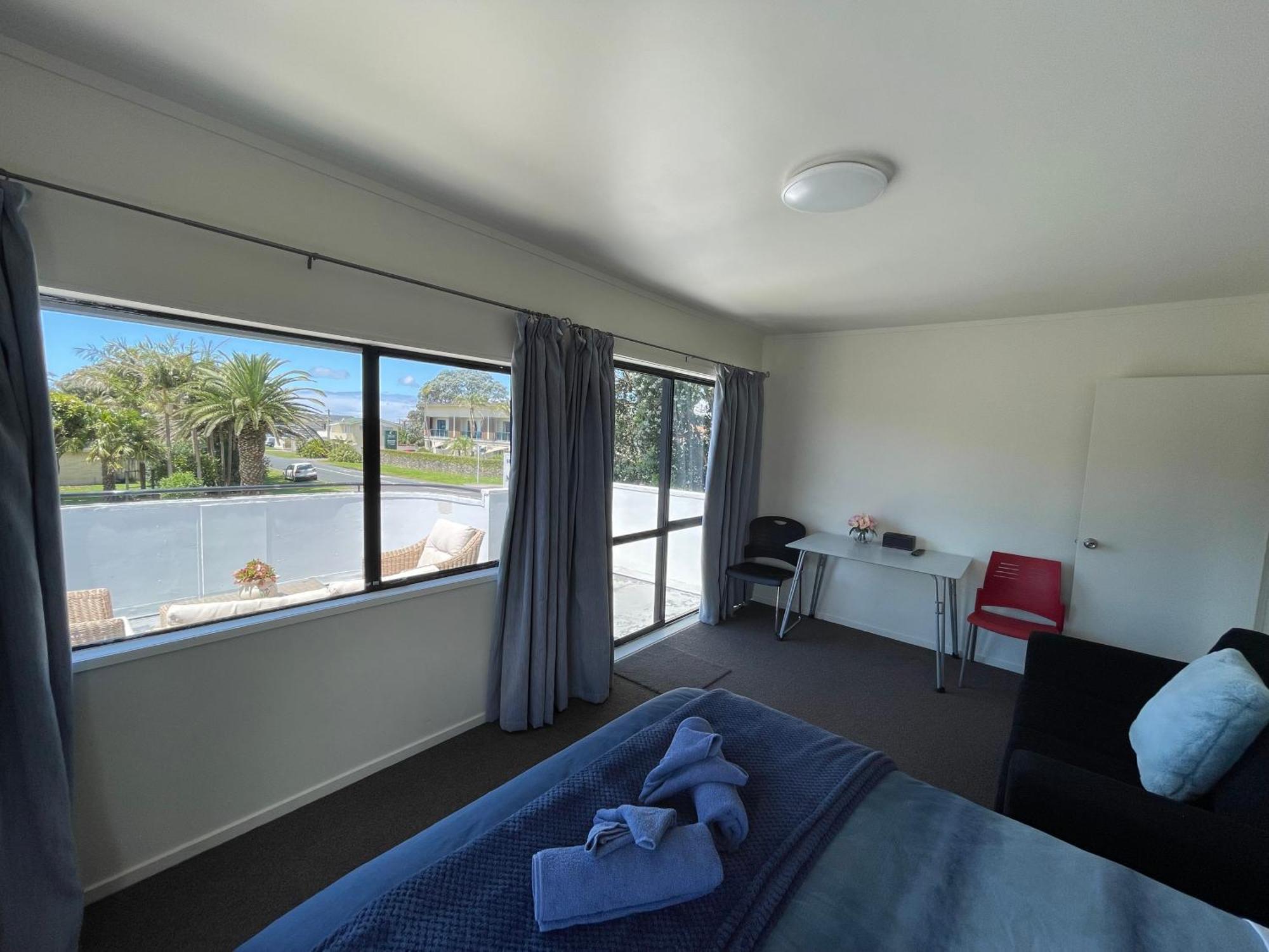 Summer Orewa